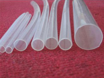  width='150' style='border:1px #CCCCCC solid; padding:2px'/><br />防腐管 </a></td><td align='center' style='line-height:180%;'><a href='product_180_pone_40_ptwo_' title='防腐管 '><img src=uploadfiles/2015512/201551216812223.jpg alt=